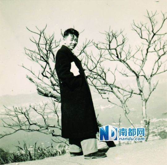 黄永玉1950年左右在香港。
